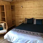 ベッド・アンド・ブレックファスト La Petite Ferme De - Parc Animalier - Aire De Loisirs 3*