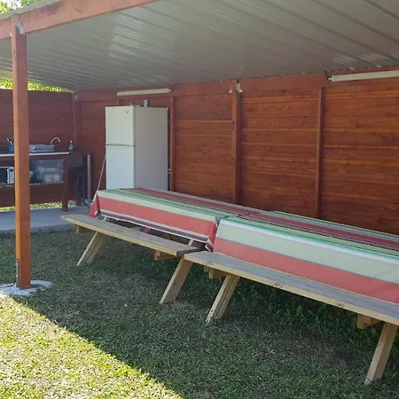 La Petite Ferme De Pouillon
