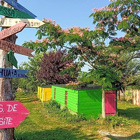 Couette-café La Petite Ferme De - Parc Animalier - Aire De Loisirs 3*